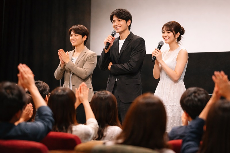 映画の舞台挨拶中継とは